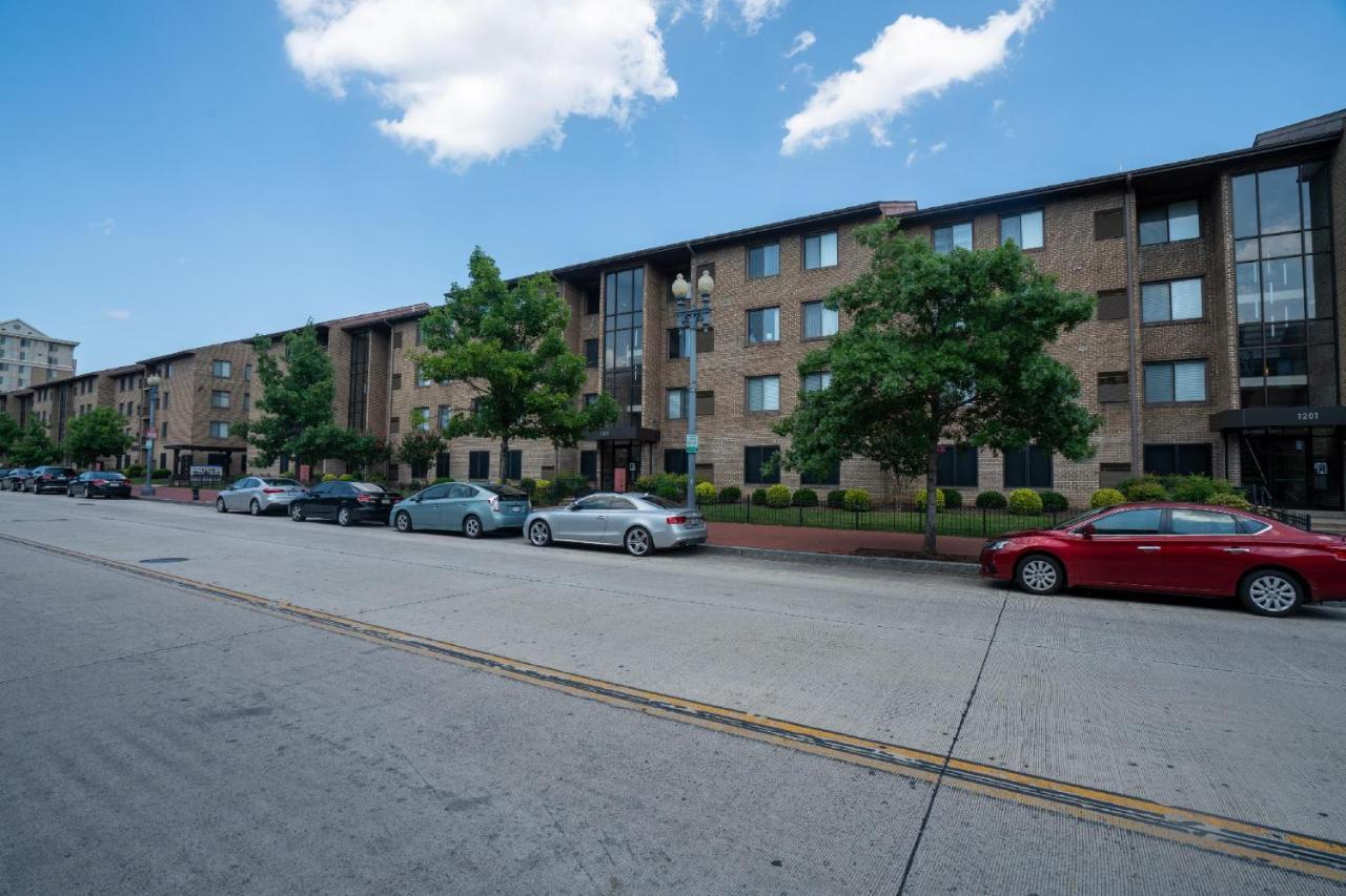 Mt Vernon Square Station Apartments Washington Eksteriør billede